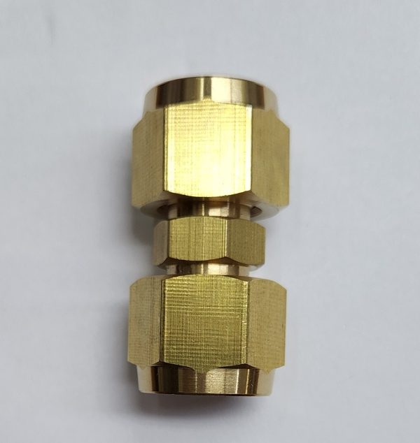 黃銅 3/8"F x 3/8"F Flare Union With Nut(5set/pack)