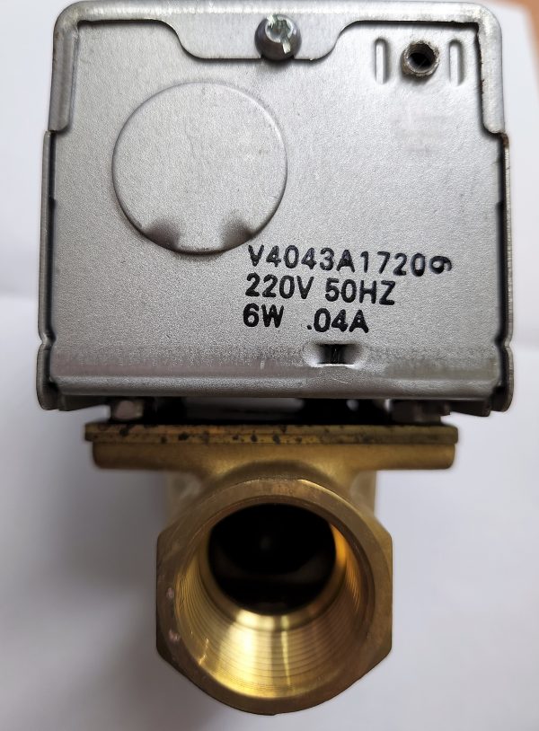 Honeywell V4043A1720B 3/4" 2-Way Motorized Valve